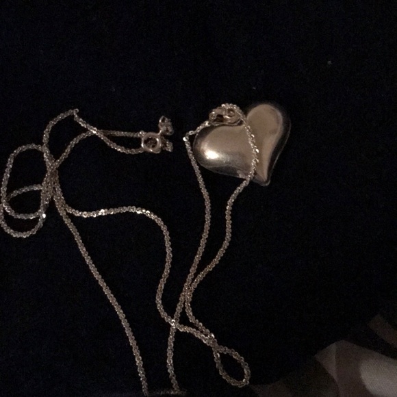 Jewelry - Picture 2 of 2